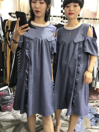 铜氨丝露肩娃娃衫连衣裙