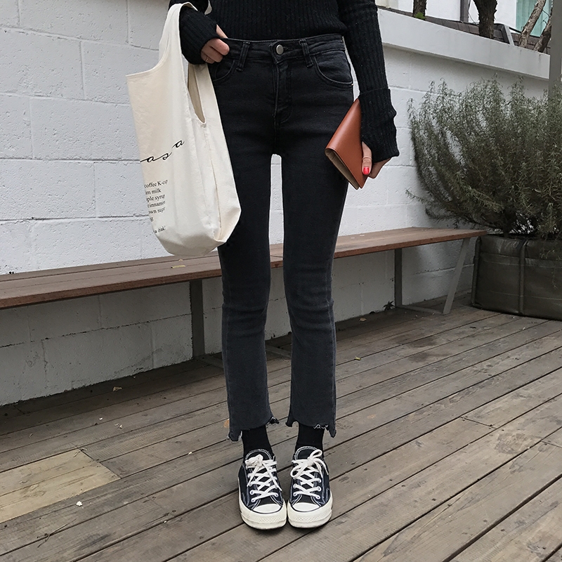 黑色加绒牛仔裤女2020新款潮高腰修身显瘦冬季微喇裤子