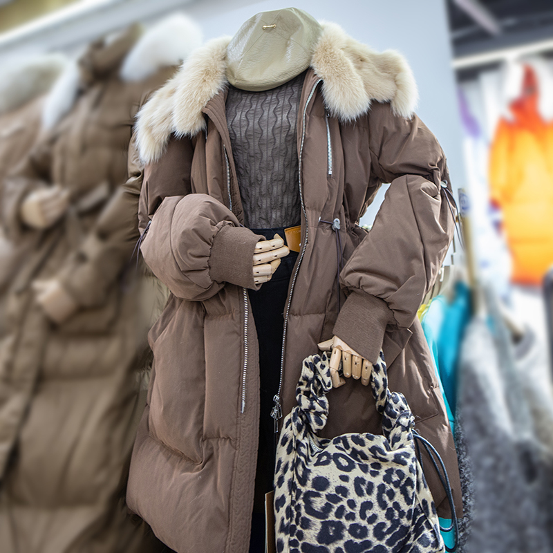 新款冬季韩版休闲大毛领绳抽收腰保暖羽绒服外套女