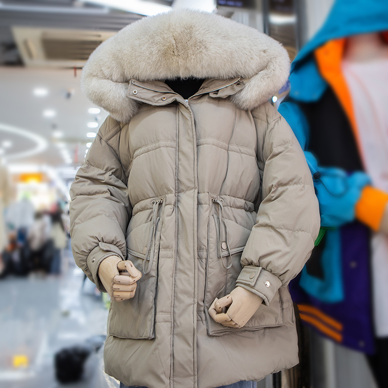 新款女时尚收腰小个子加厚显瘦大毛领白鸭绒爆款
