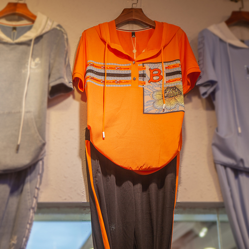 新款时尚宽松短袖开衫名牌休闲服两件套潮