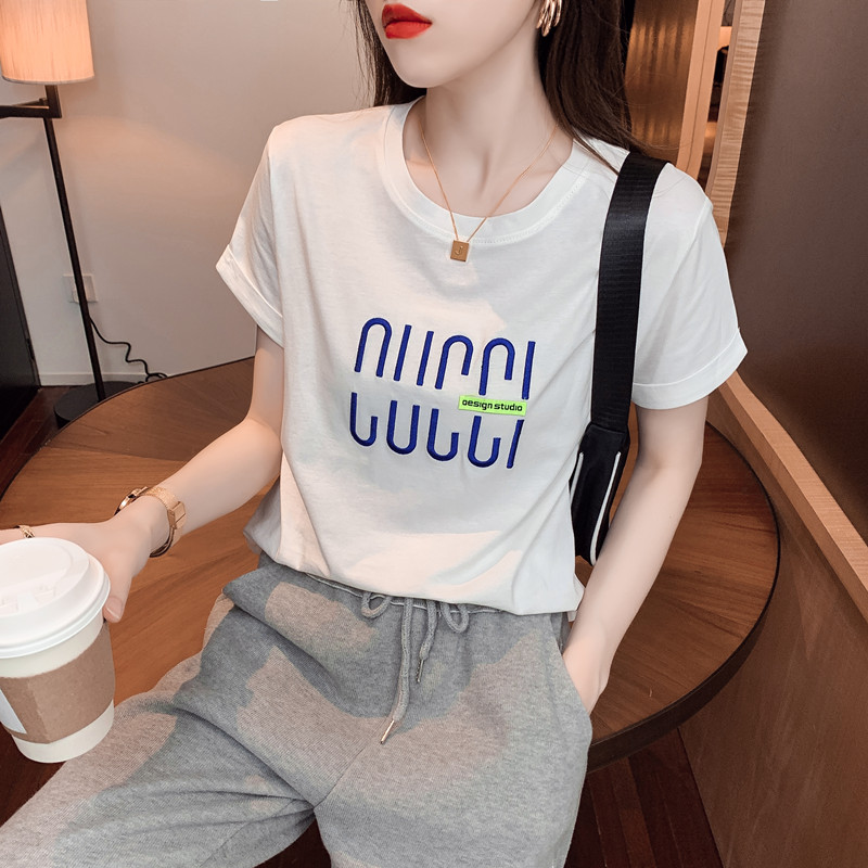 新款宽松半袖体恤纯棉打底上衣字母刺绣白色短袖t恤女潮