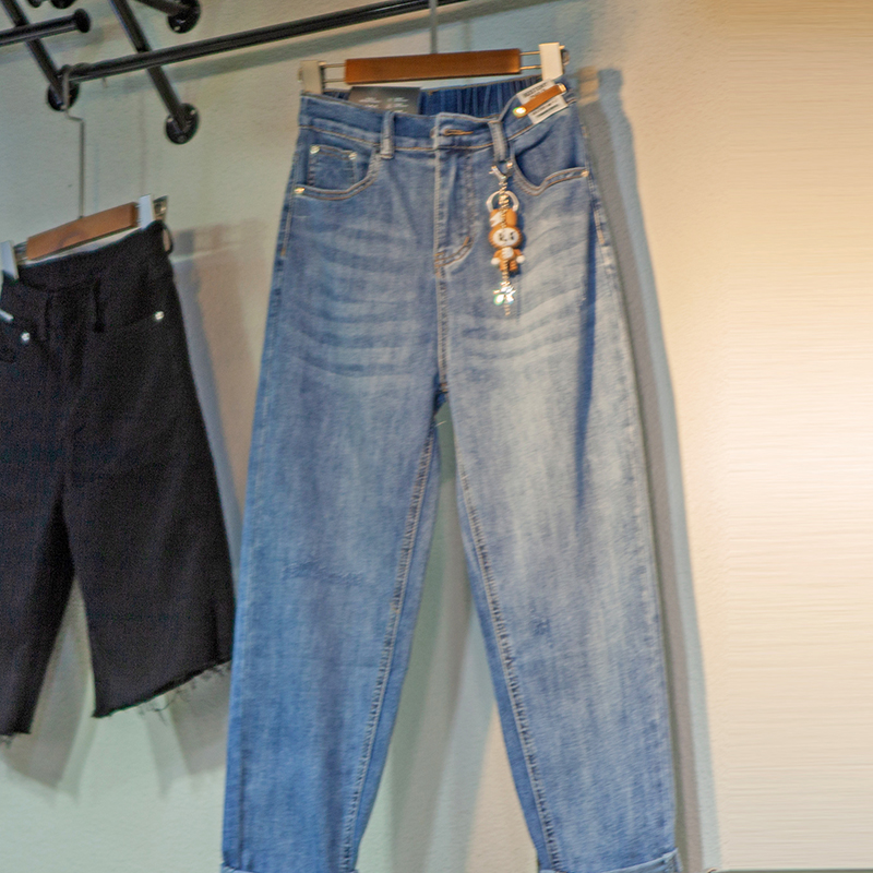 新牛仔裤宽松微垮哈伦裤女高腰显瘦8分兔子挂件超大弹力