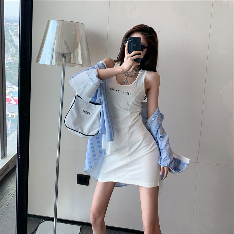 新时尚高端百搭很仙的别致上衣女设计感日系条纹衬衫