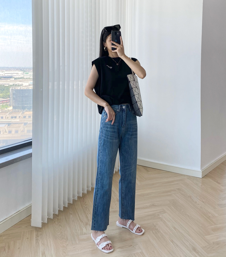 弹力软牛仔锥形牛仔裤+LOE笑脸直筒毛边女