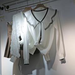 小香风羊毛衫女新款时尚洋气打底衫百搭套头显瘦V领针织衫毛衣