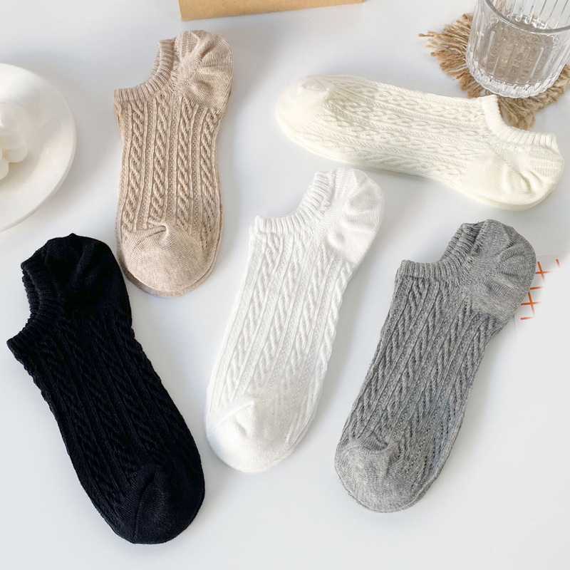 袜子女可爱日系浮雕立体纯色ins潮复古硅胶防滑船袜纯棉韩国短袜