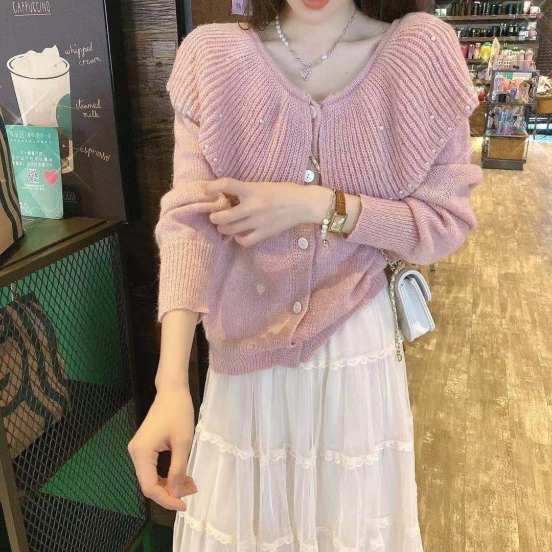 小香风大翻领针织衫温柔