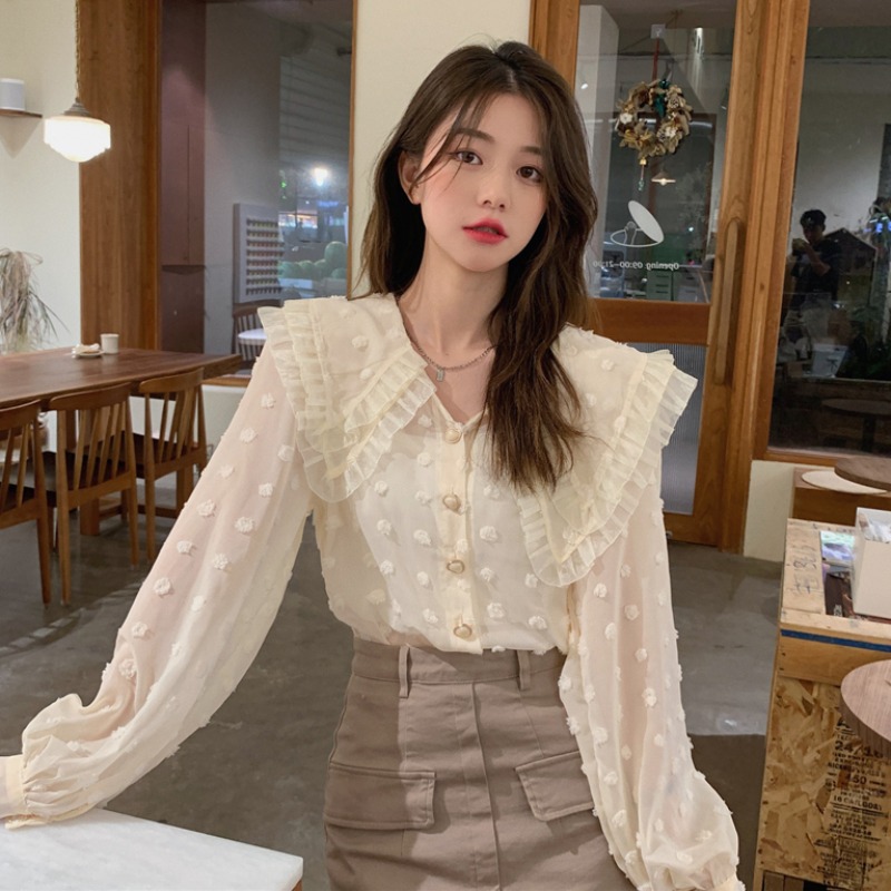 新款蕾丝钩花双层娃娃领衬衫女宽松温柔风气质打底上衣