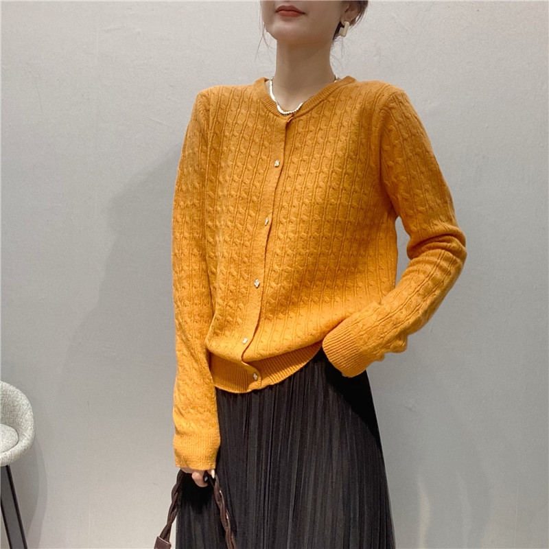 欧洲站韩版时尚气质纯色宽松小麻花羊毛针织开衫女秋新款百搭毛衣