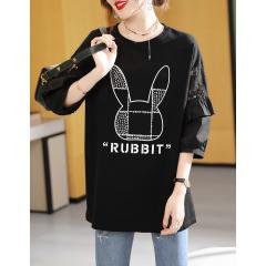 新款蕾丝拼接印花铆钉T恤宽松胖妹妹女装