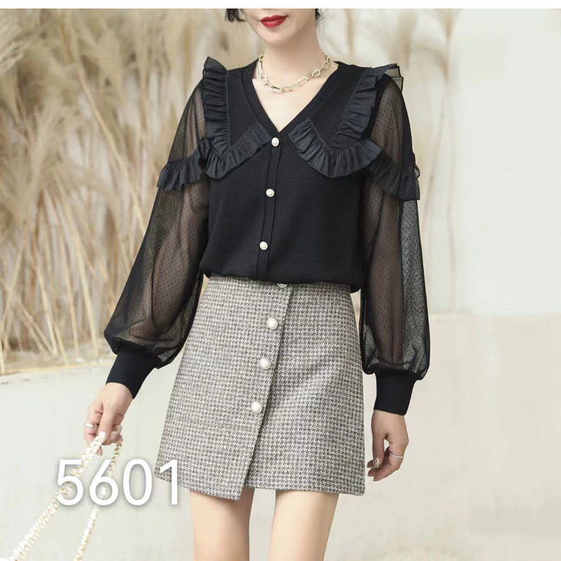 蕾丝纱网V领衬衫木耳边长袖打底显瘦