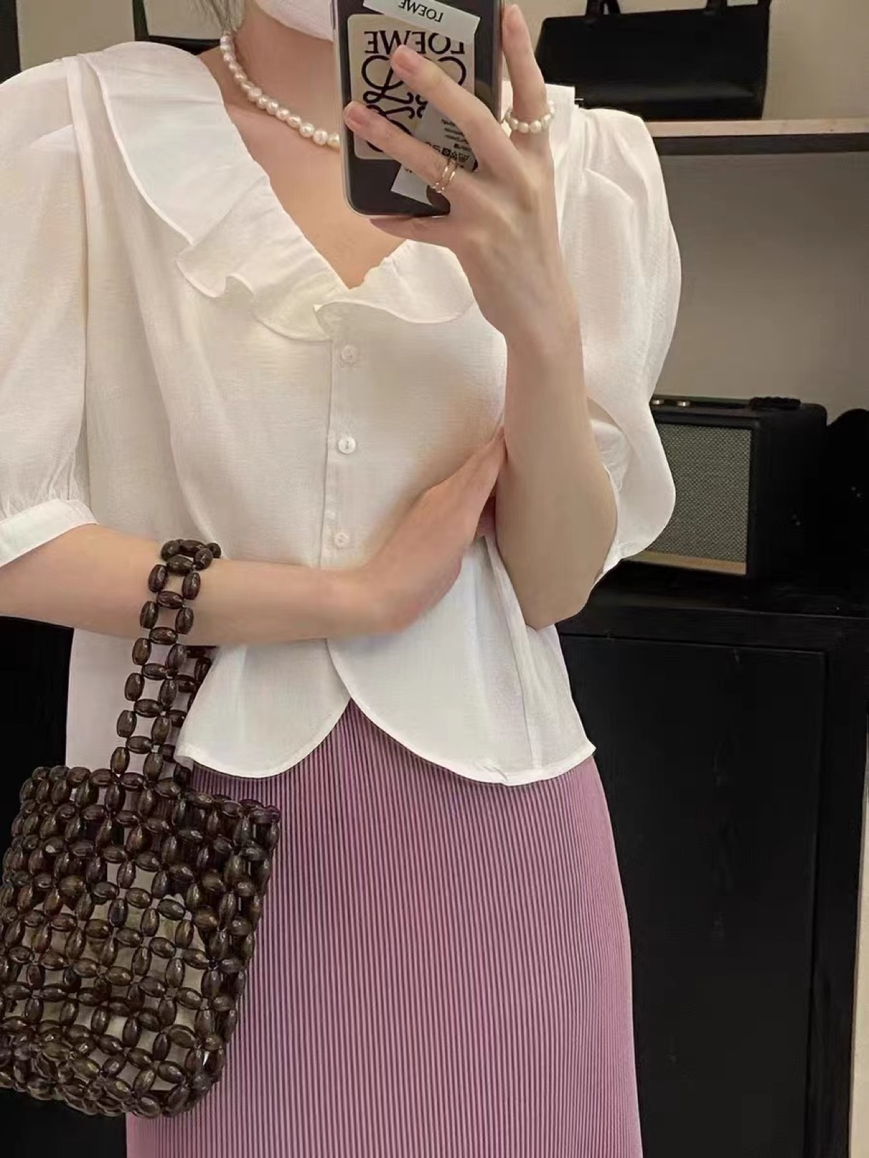 新款韩系荷叶边排扣泡泡袖小衫衬衫