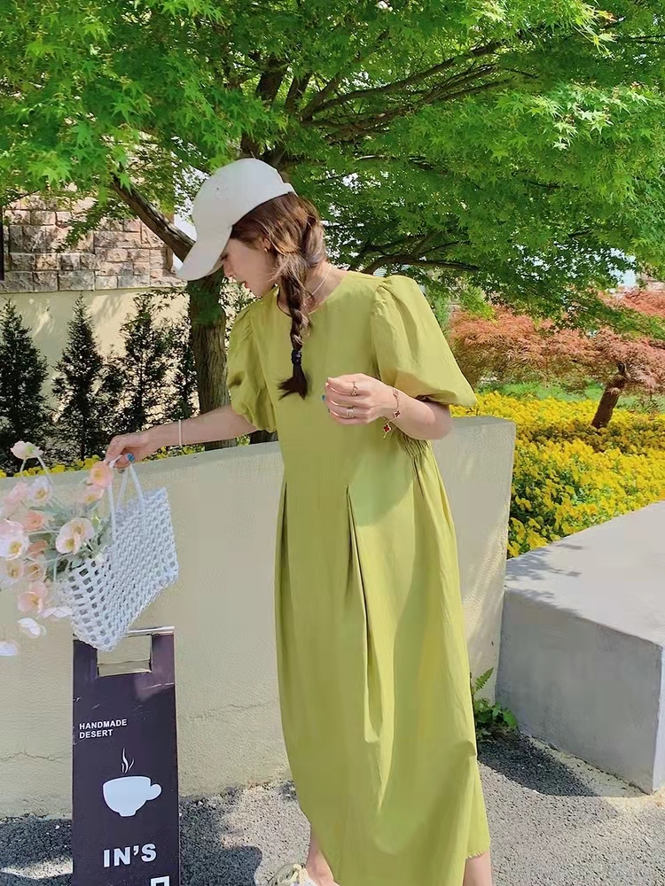法式复古小清新黄绿色泡泡袖连衣裙女夏小众别致收腰森系初恋长裙