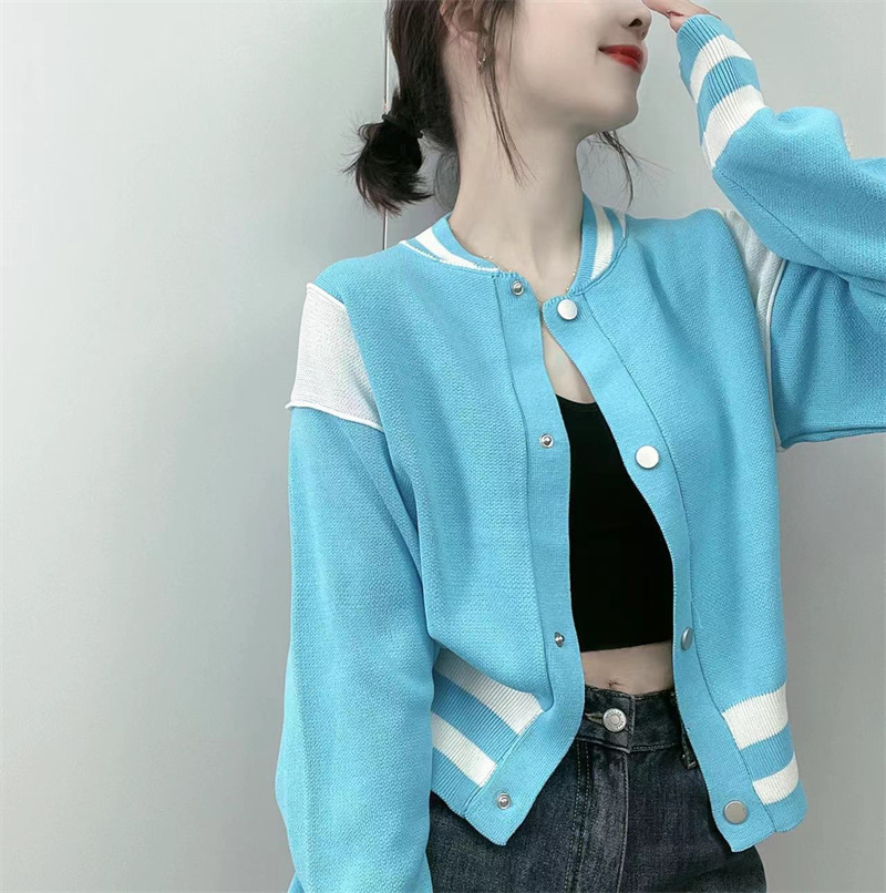 超舒适圆领撞色条纹单排扣外套春季新款洋气百搭冰丝棒球服女