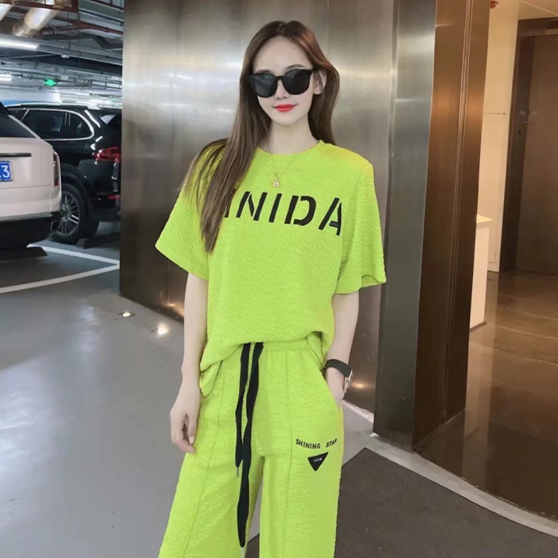 欧货时尚运动套装女夏新款宽松显瘦字母印花短袖阔腿裤两件套