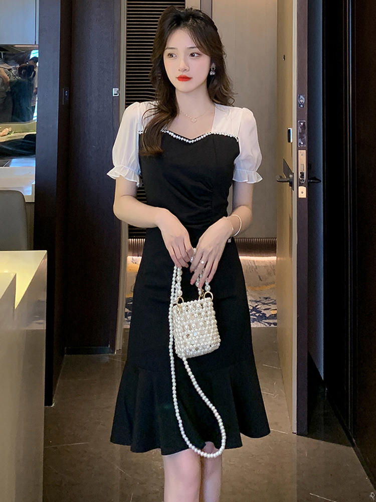 夏新款高级感拼接连衣裙收腰显瘦气质黑色鱼尾小个子小黑裙女