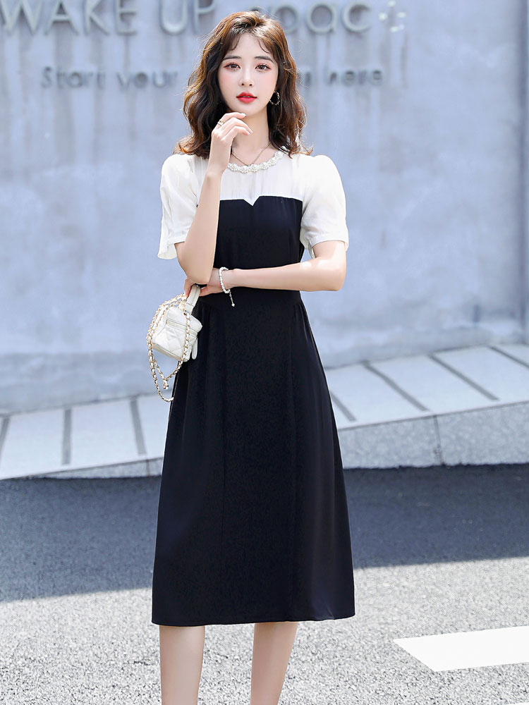 夏季新款高级感气质名媛风减龄显瘦拼色小黑裙