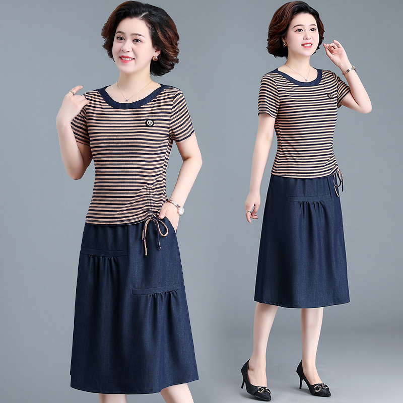 妈妈夏装条纹短袖半身裙洋气中老年女夏季气质裙子中年T恤两件套