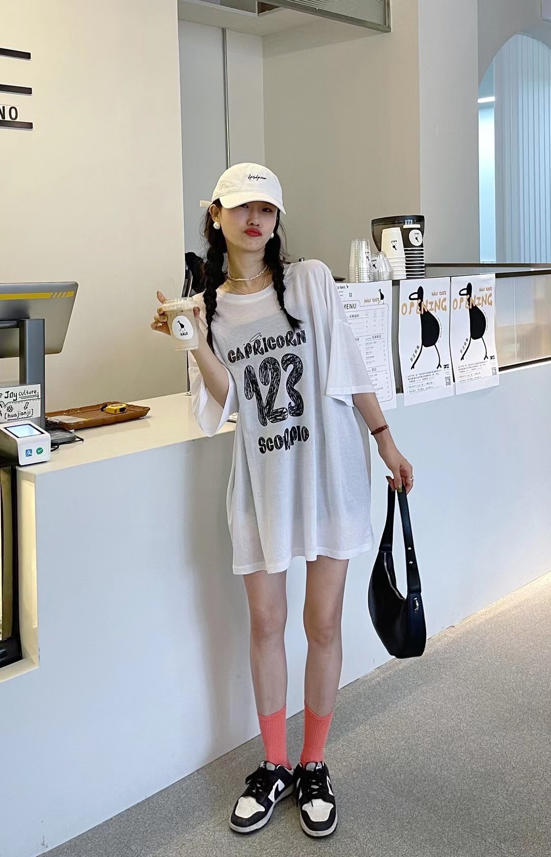 夏季新款卡通字母印花薄款短袖T恤女宽松休闲时髦百搭面膜上衣