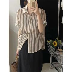 设计感小众短袖雪纺衬衫女夏法式斜扣宽松竖条纹PoLo领别致上衣潮