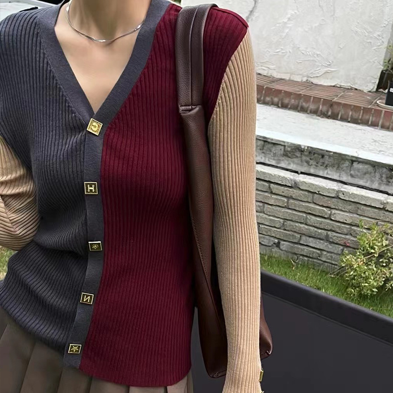 欧洲站V领撞色拼接修身羊毛开衫定制金属扣针织外套女秋季新款