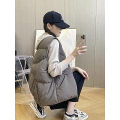 休闲羽绒马甲女款新款显瘦外穿爆款宽松白鸭绒外套